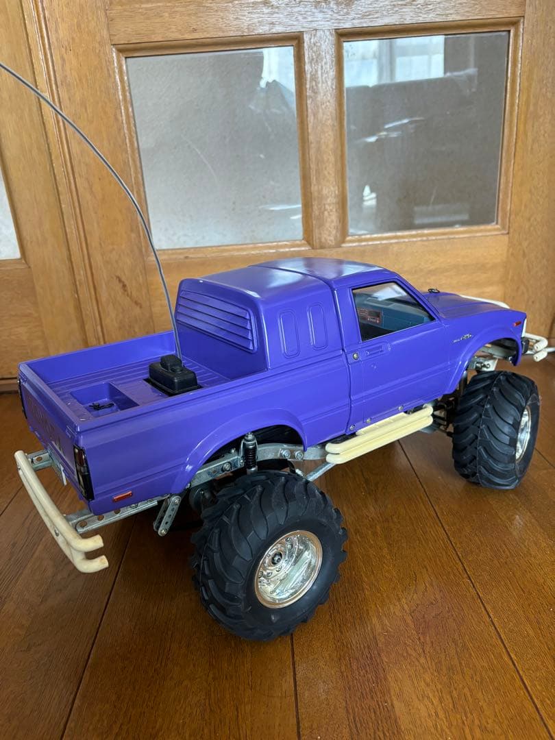 TOYOTA Bruiser 紫色 ラジコンカー