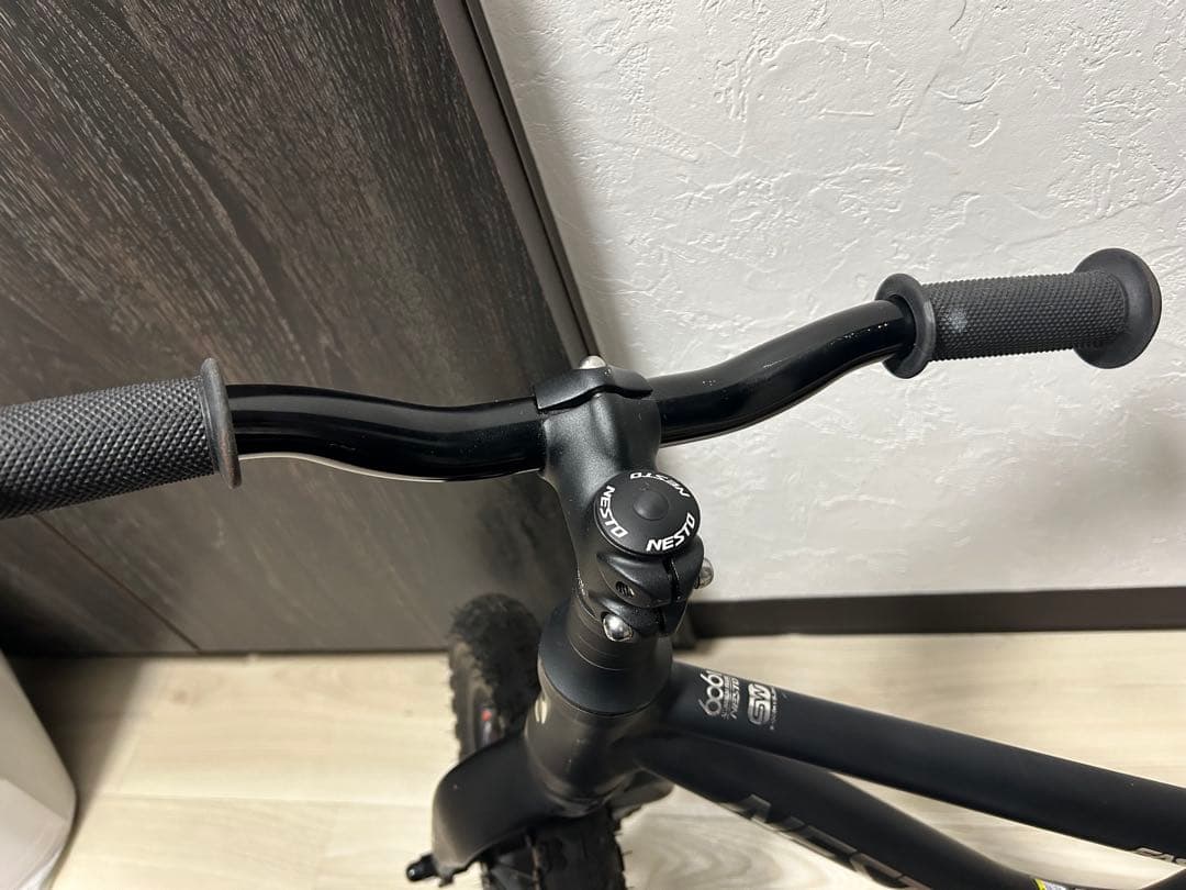 ストライダー　キッズバイク　BMX