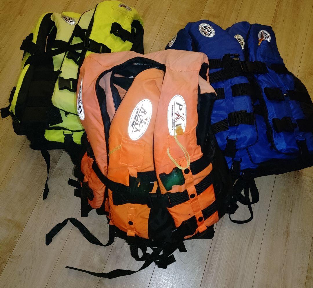 ライフジャケットまとめ売り フローティングベスト 計14点