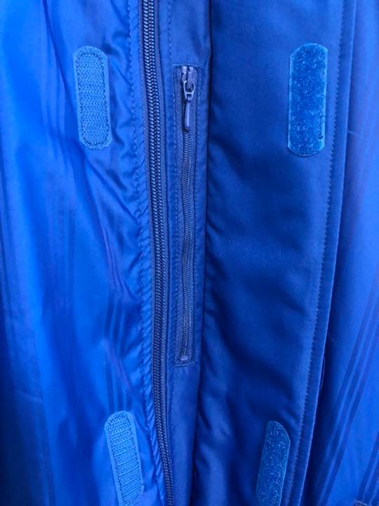 adidas ベンチコート