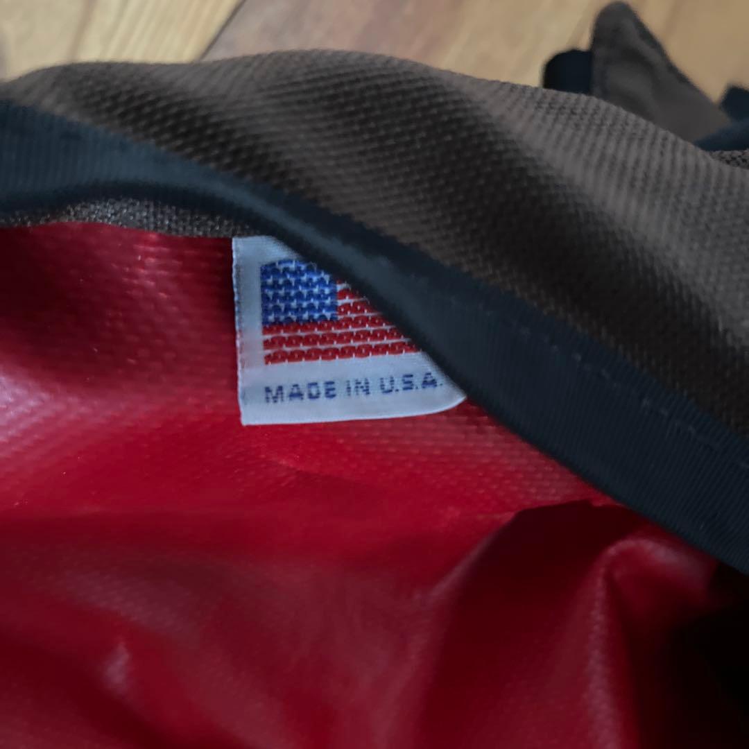 CHROME メッセンジャーバッグ ブラウン/レッド