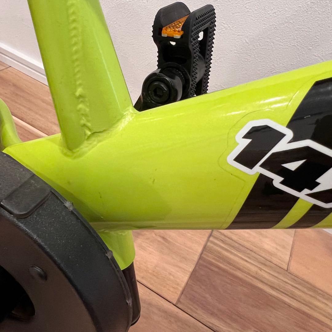 ストライダー14x ライムイエロー