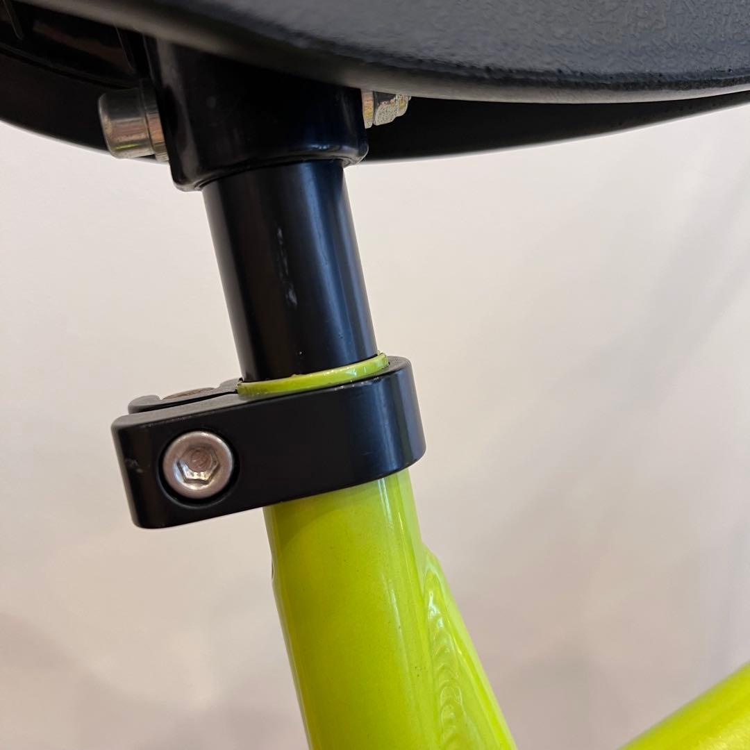 ストライダー14x ライムイエロー