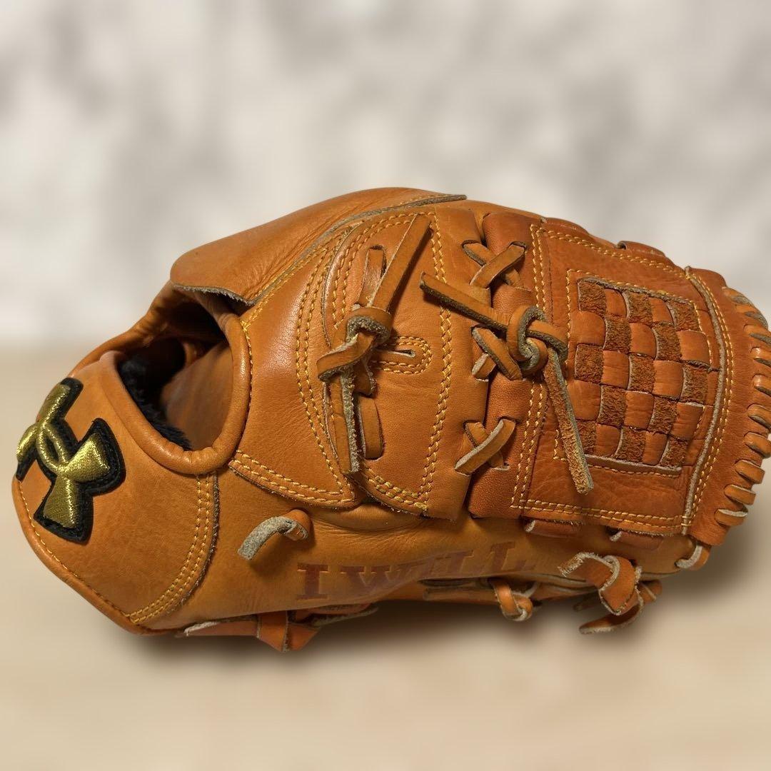 【*う様 アンダーアーマー軟式グローブ1313810