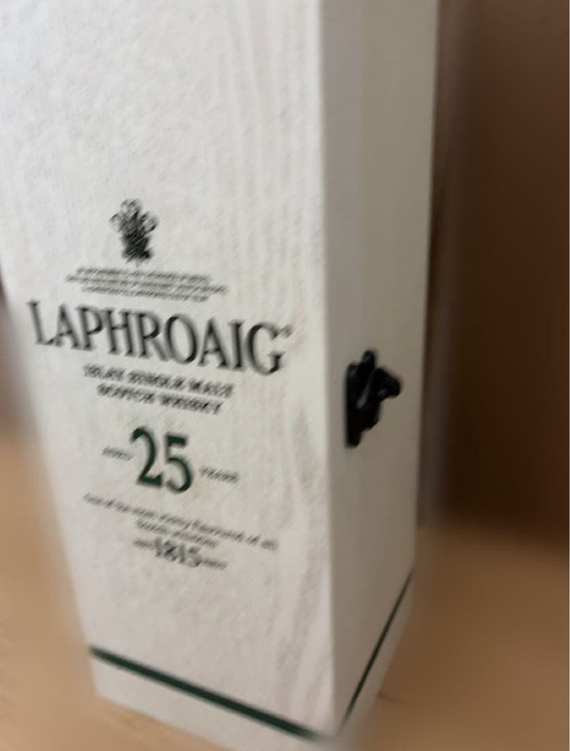 ラフロイグ25年　カスクストレングス