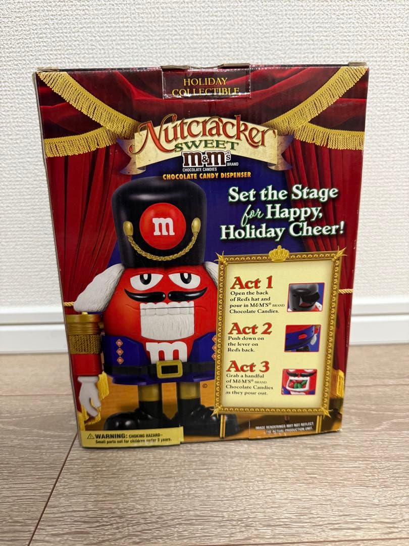 M&M Nutcracker Candy Dispenser ディスペンサー