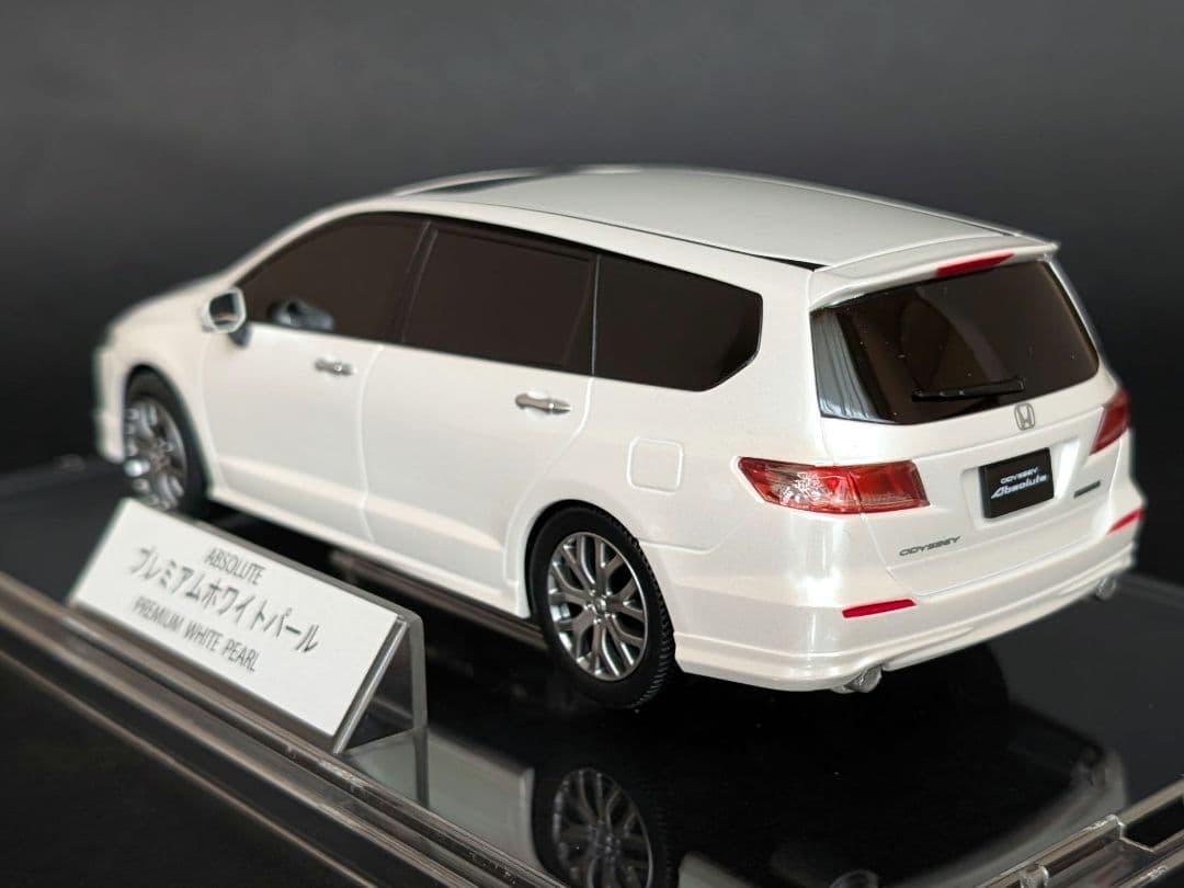 HONDA カラーサンプル オデッセイ アブソルート プレミアムホワイトパール