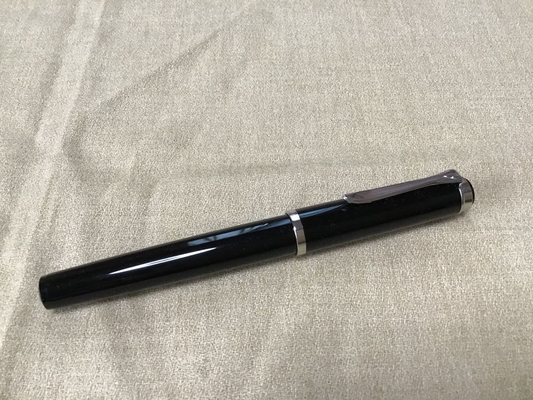 超美品ペリカン万年筆P205BK＋本革ケース新品コンバーター＋カートリッジインク