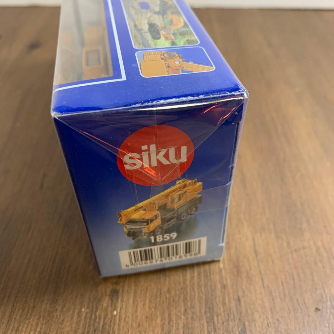 ジク(siku)　リープへルクレーン車　1/87