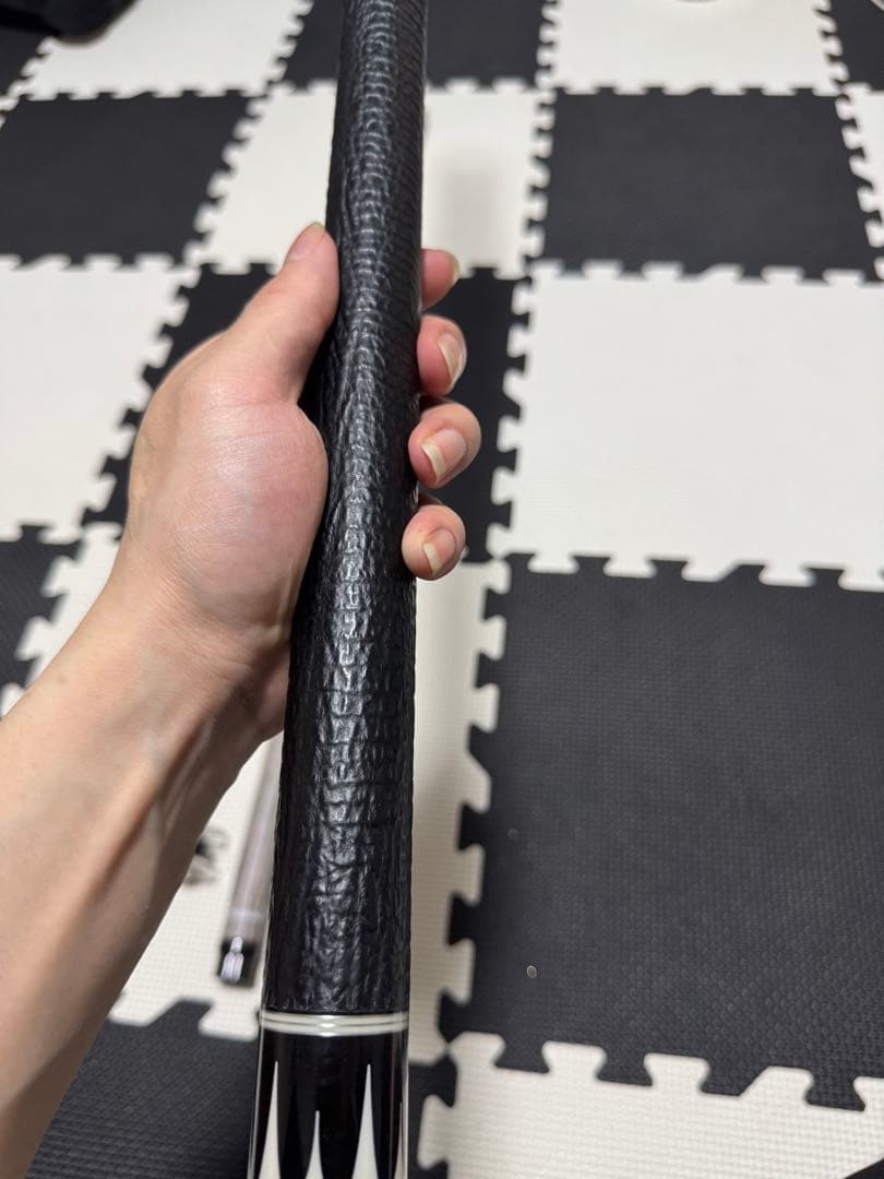 ビリヤードキューPredator Blak 4-4 Radial (バットのみ)