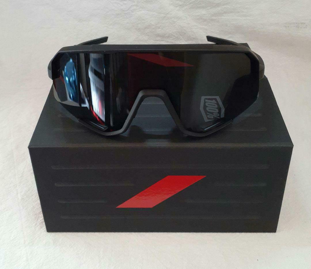 100% Slendale マットブラック ワンハンドレッド サングラス