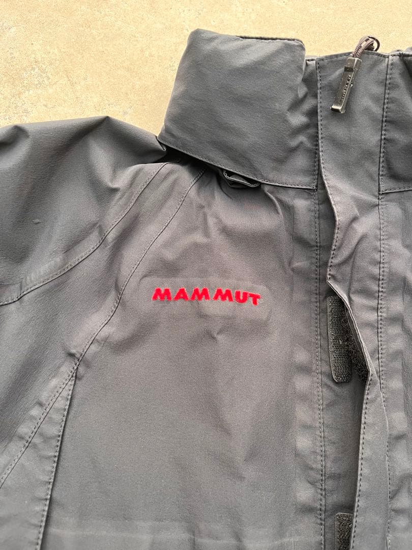 MAMMUT 上下セット 黒