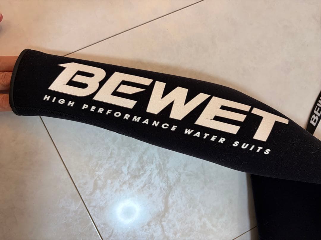 ※ ぴよ※BEWET セミドライスーツ グローブブーツセット