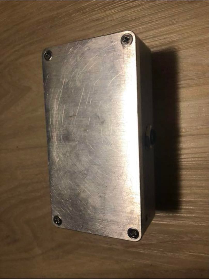 レア Leqtique / Roger