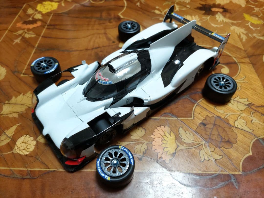 自動車 TOYOTA TS050 HYBRID 1/24