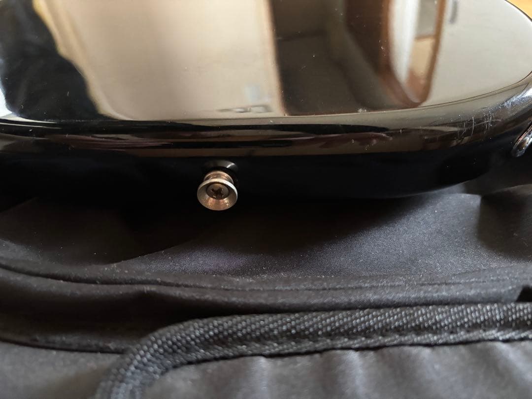 Fender Squier Precision Bass 左利き用　ケース付き