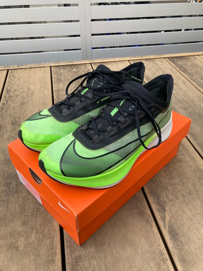 Nike zoom fly 3 26.5cm ランニング 緑 白 黒