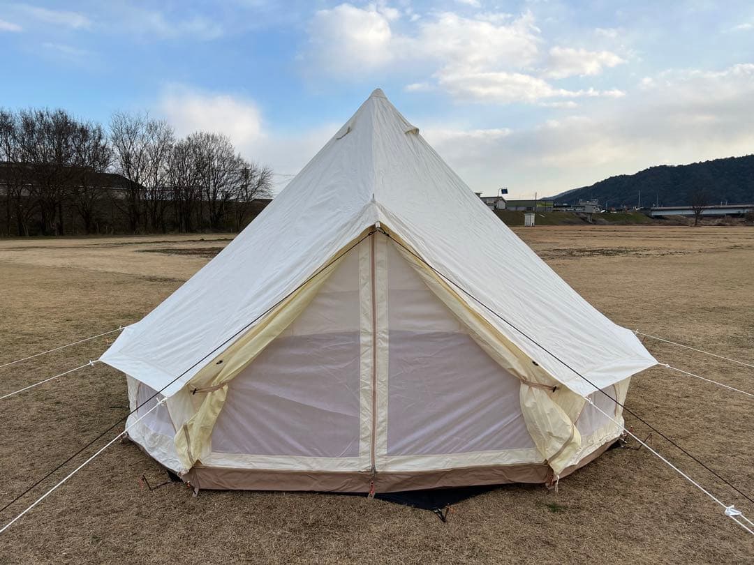 冬キャンセット‼︎ ベル型テントと薪ストーブのセットです。