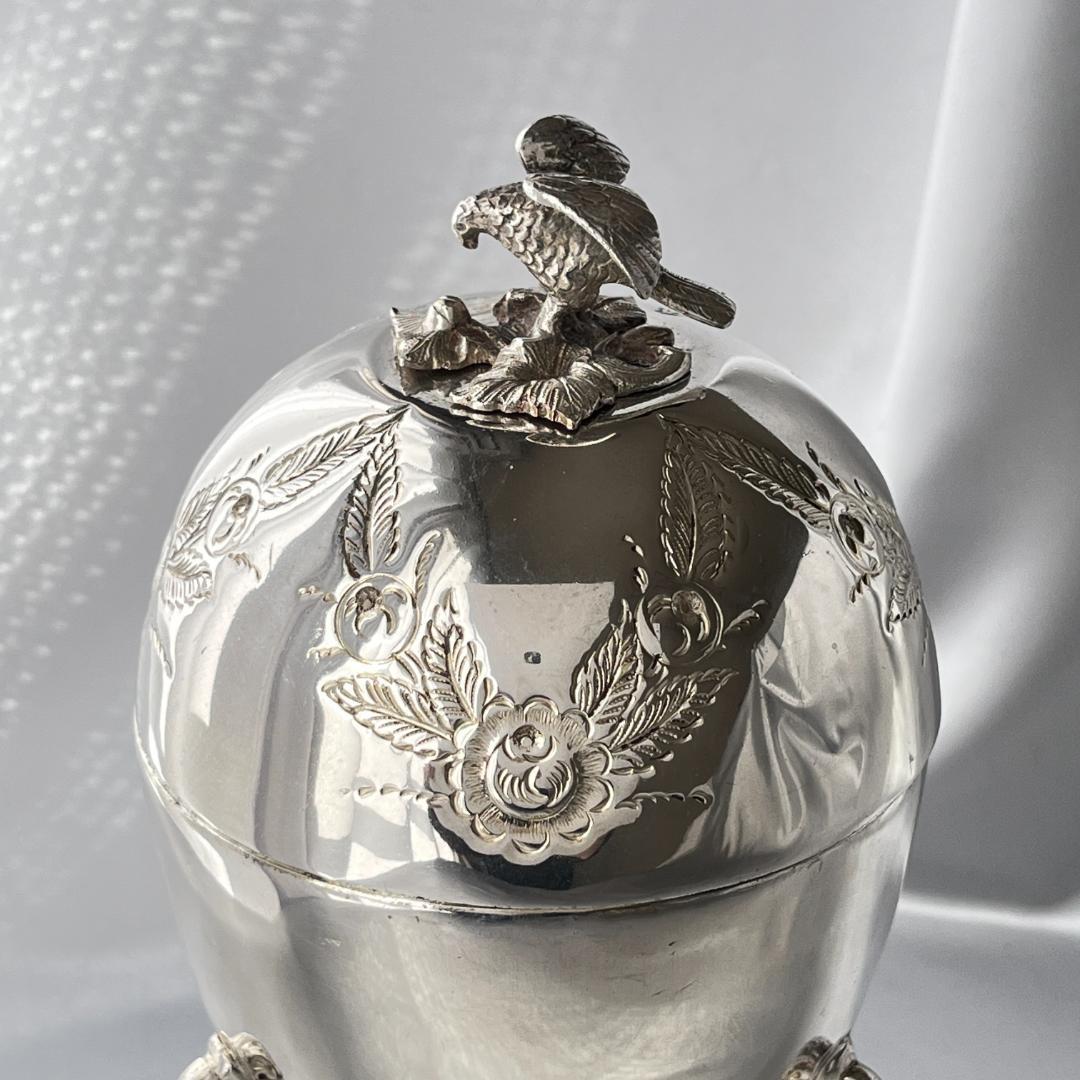 【英国】 ファルコンのエッグコドラー　ライナー / バナー