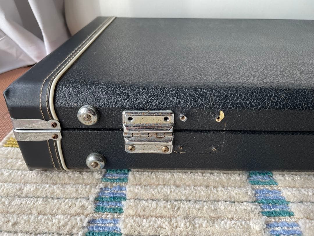 【希少カラー】Fender Japan ストラトキャスター Oシリアル LPB