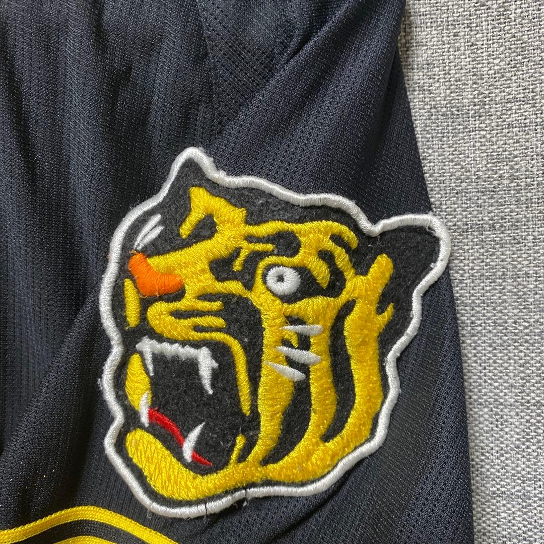 【値下げ】阪神タイガース　虎と鶴刺繍の応援ユニフォーム