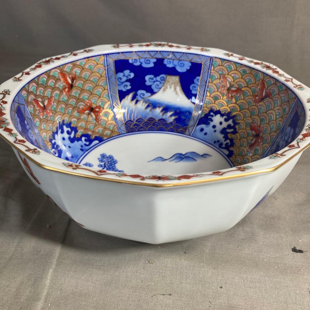 【古伊万里文】古伊万里の伝統　日本の名窯　染錦六方割富士波蝶山水絵　十二角大深鉢