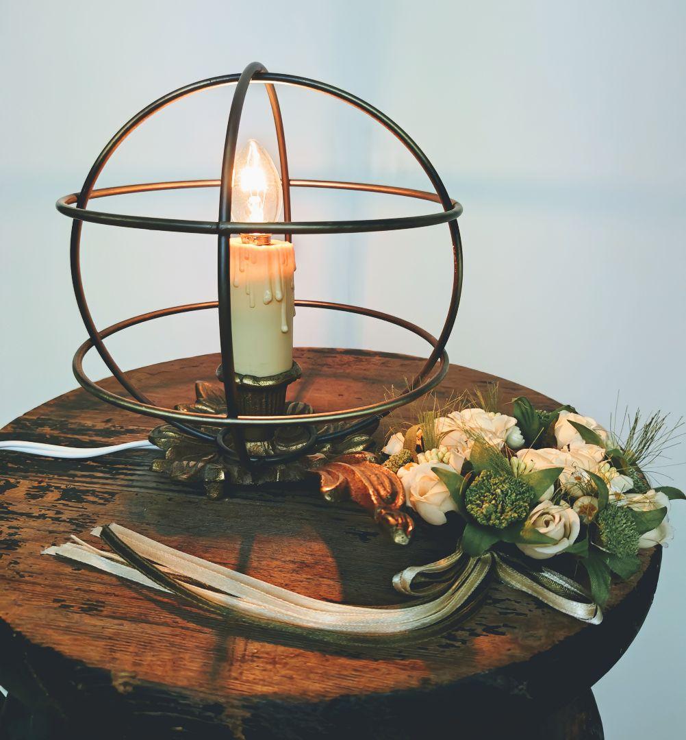 フランスアンティーク✨️キャンドル テーブルランプ　布花リース✩メタルシェード付