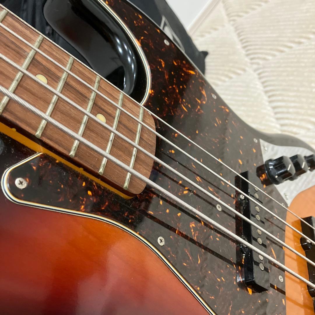 エレキベース Edwards サンバースト ケース付き