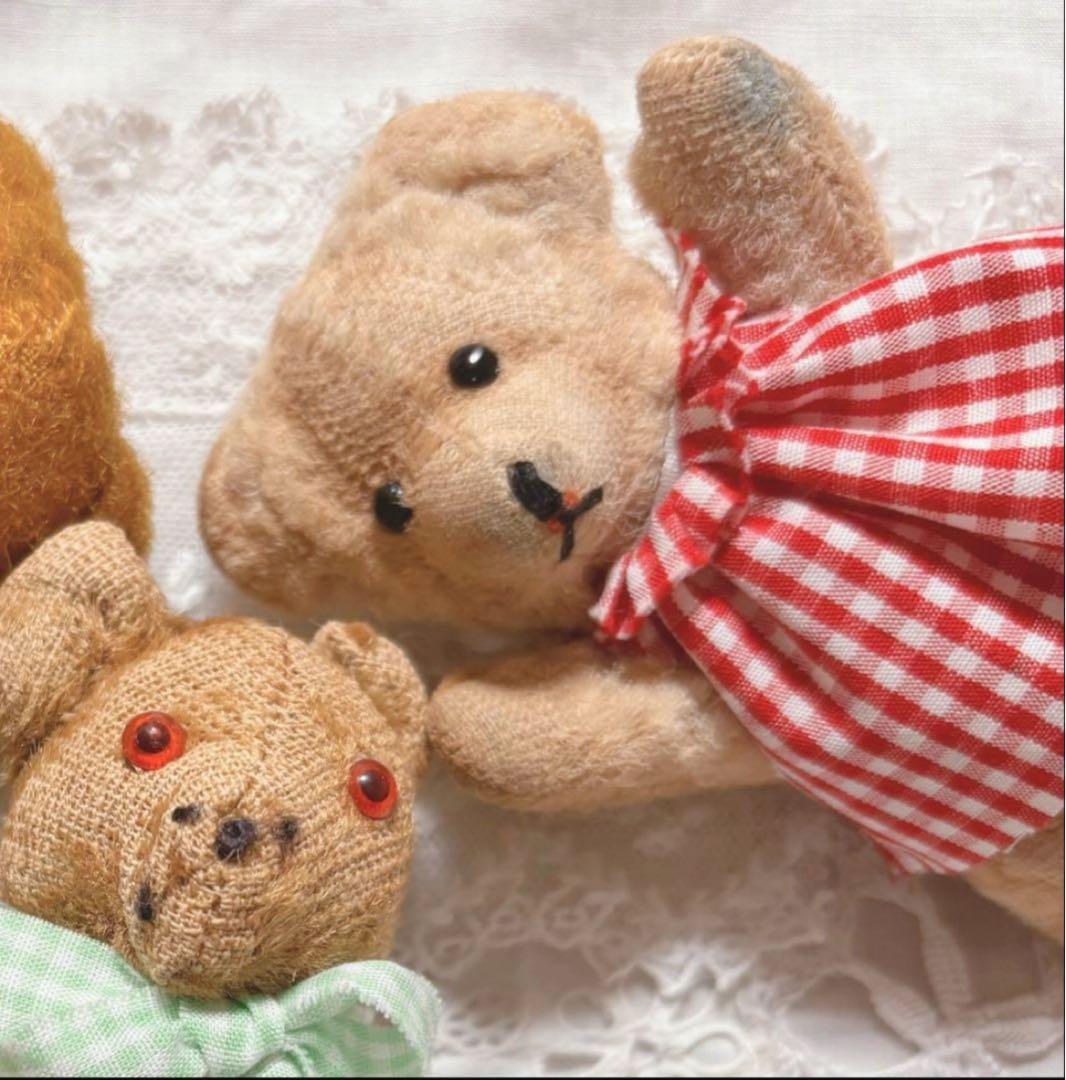 ミニベアちゃんʕ•ᴥ•ʔ赤いお洋服の子　アンティークベア　ヴィンテージベア