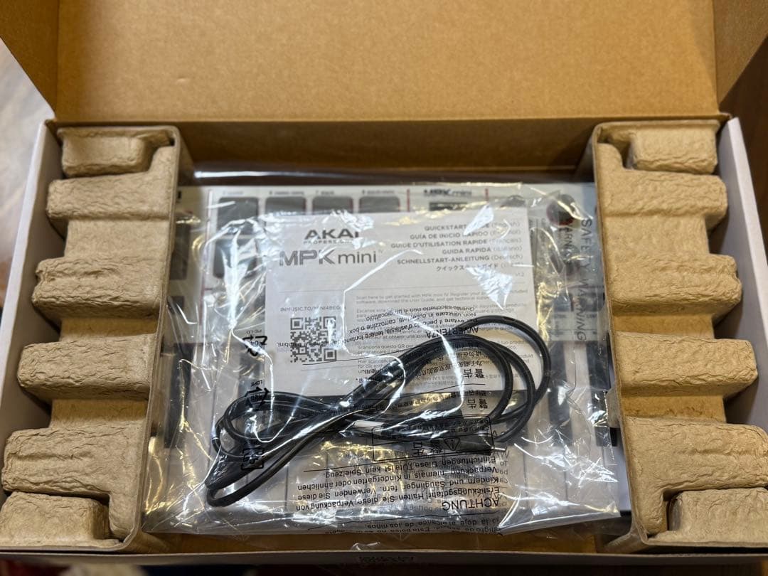 AKAI MPK mini IV MIDIキーボード mk4