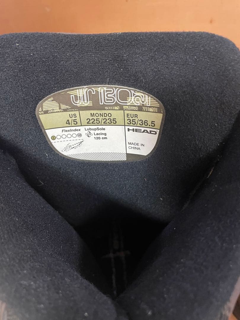 ZUMA スノーボードフルセット　128センチ　ブーツ22.5から23.5 子供