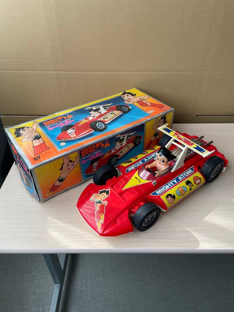 鉄腕アトム レースカー