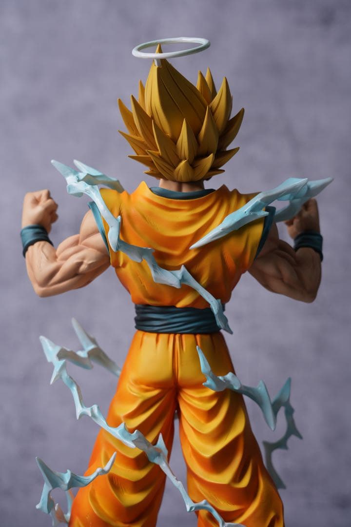 ドラゴンボール 初の超サイヤ人孫悟空 超サイヤ人2の形態運命の対決フルリペイント