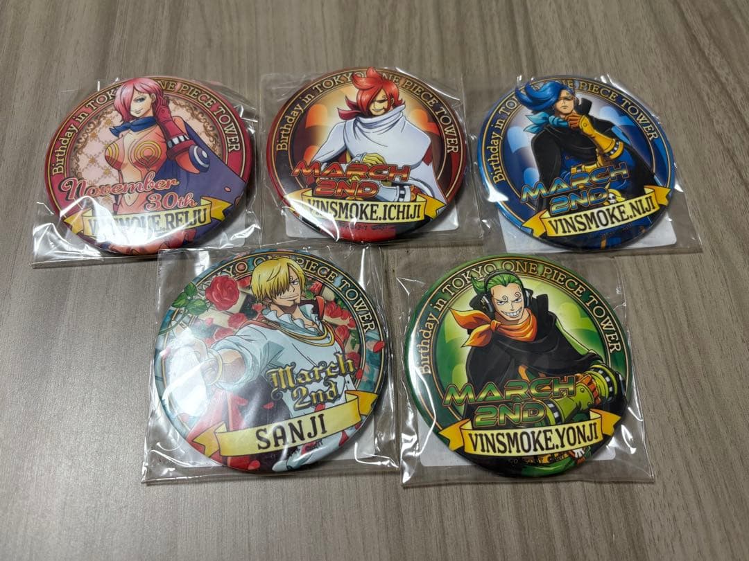 東京ワンピースタワー限定 バースデー缶バッジ ヴィンスモークセット②(ラスト1)