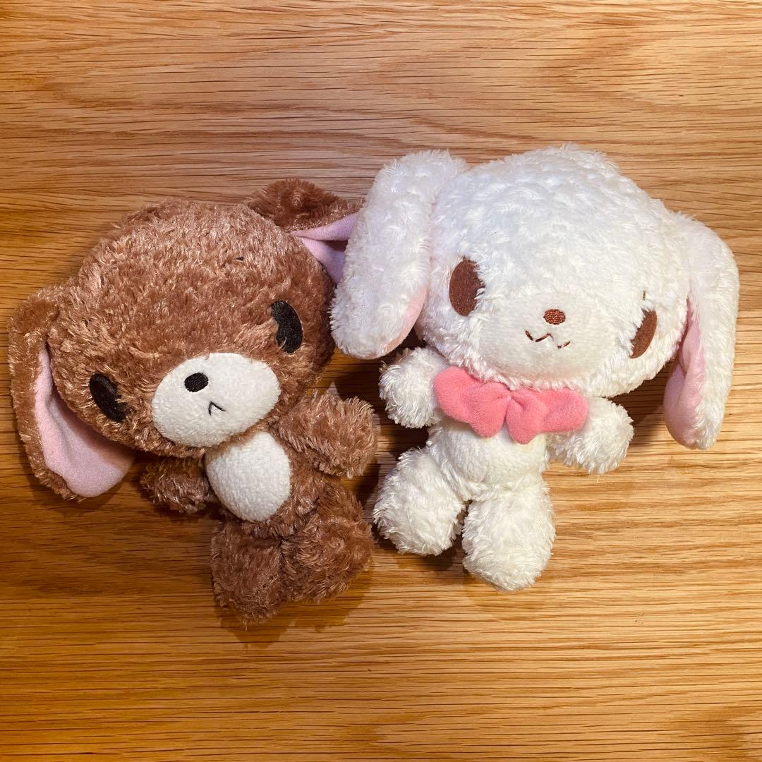 シュガーバニーズ　初代ぬいぐるみ(しろうさ　くろうさ)2004年