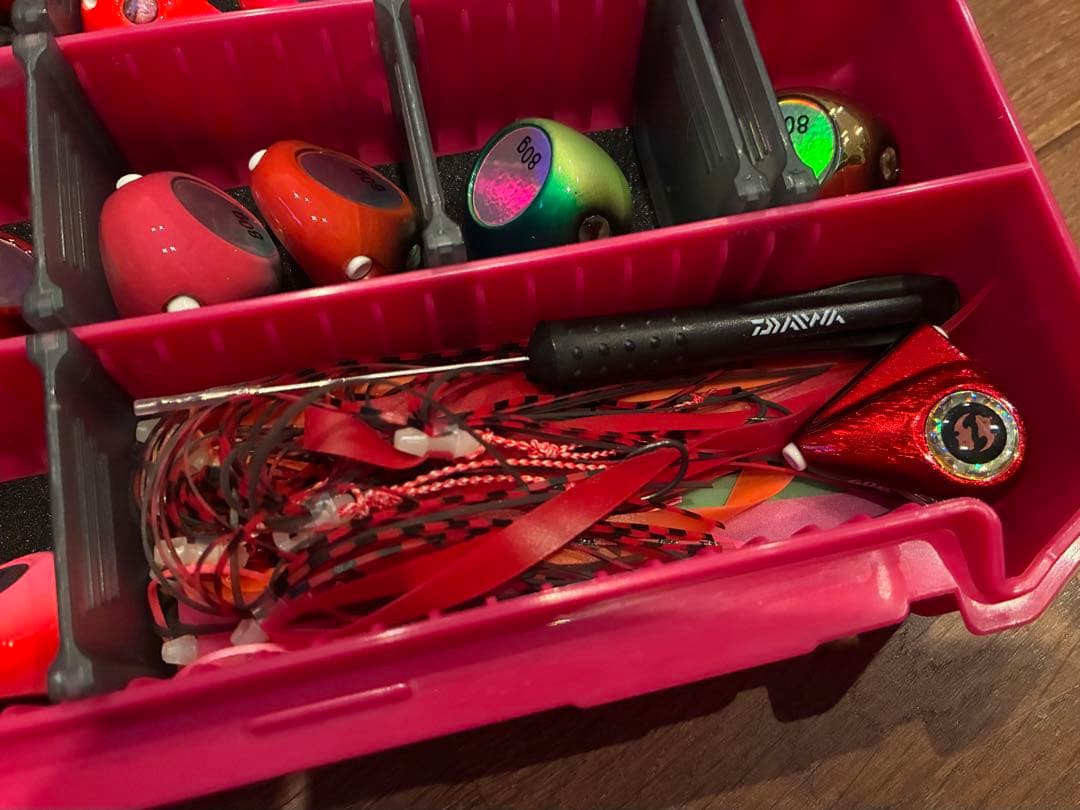 ダイワ 紅牙 タイラバヘッド ケース付き