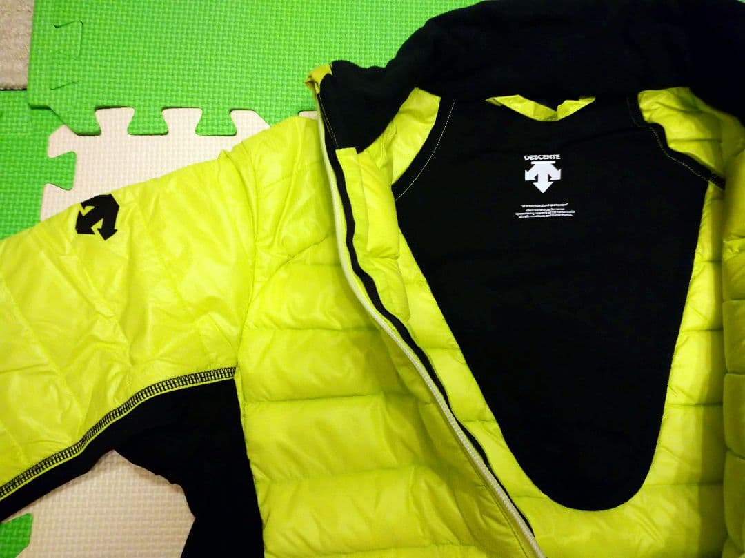 オガサカ黄緑ミドルウェア(デサント製)