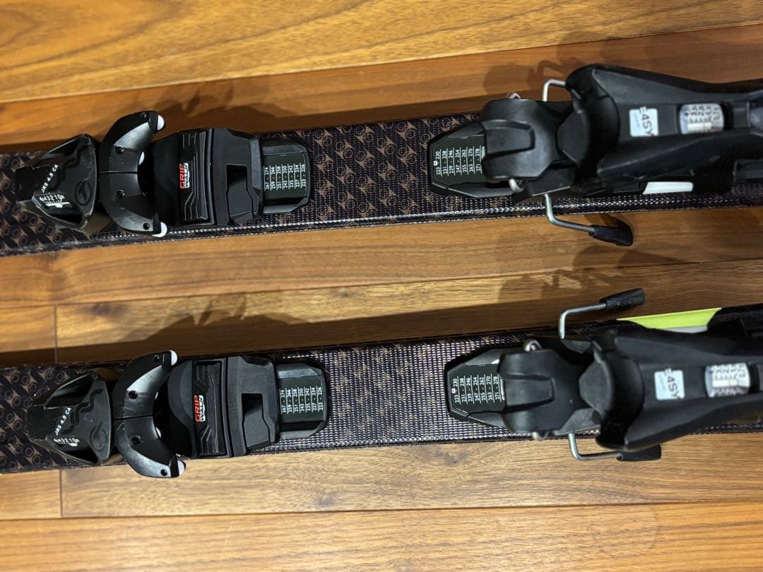 HART QUESTセット (スキー板117㎝&ストック)