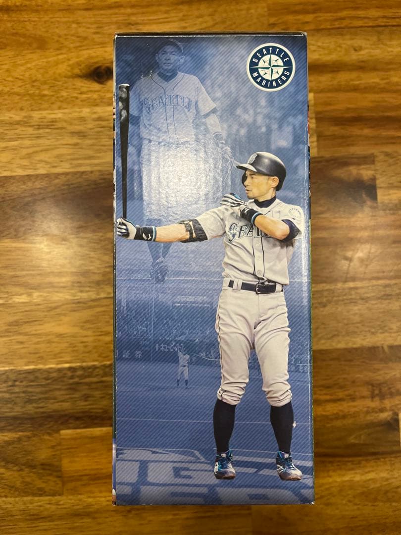 イチロー　ボブルヘッド　非売品　引退試合記念