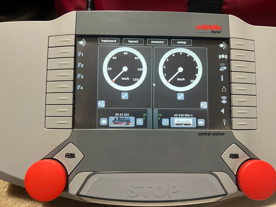 メルクリン　セントラルステーション2 (CS2) デジタルコントローラー