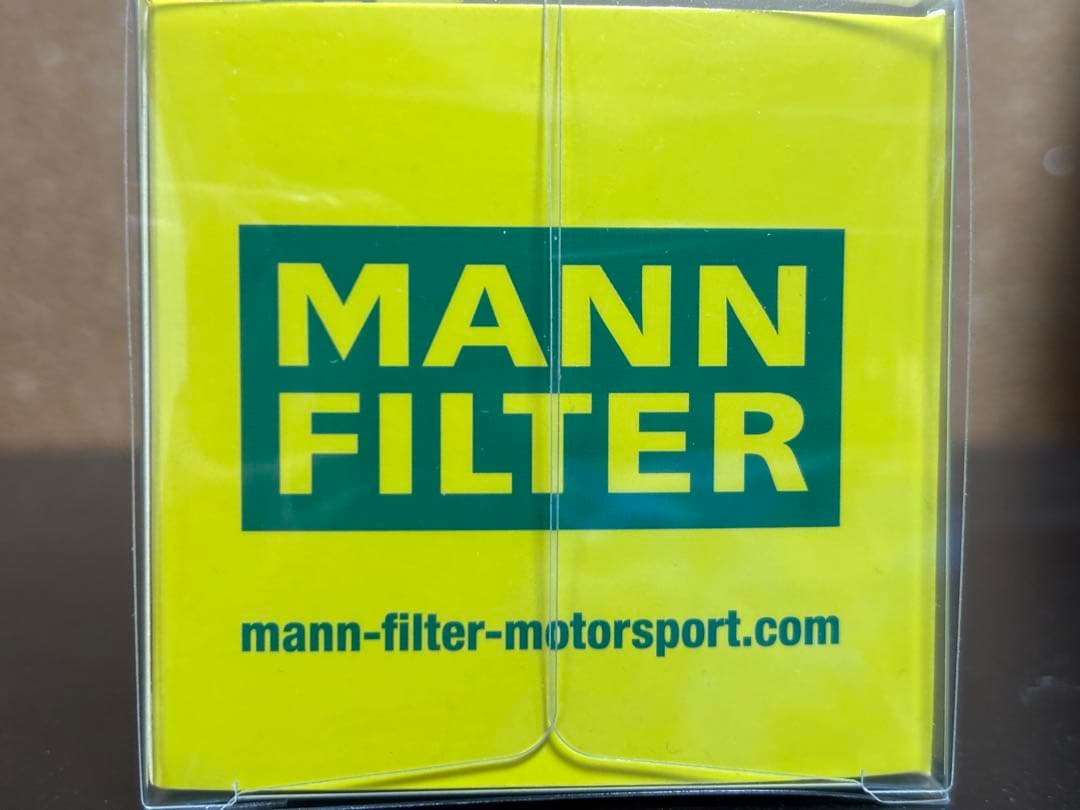 ミニカー MANN-FILTER MAMBA 2019 Mercedes-AMG GT3