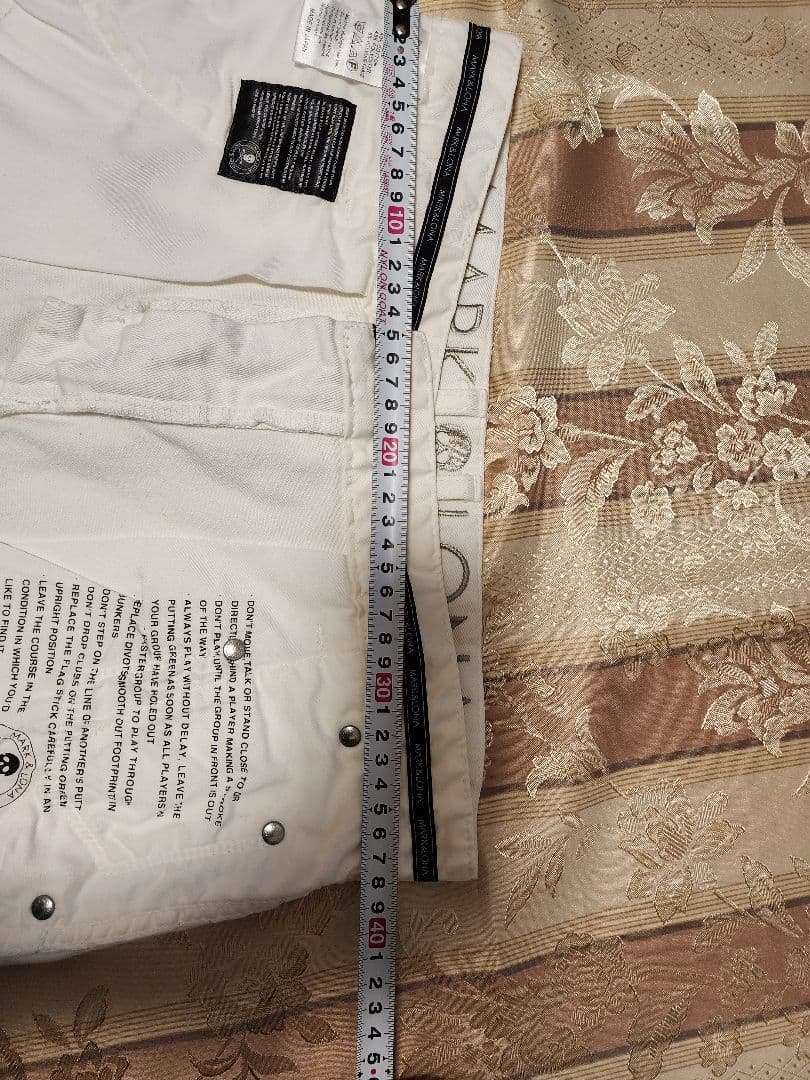 MARK LONA マークアンドロナスカル刺繍 ホワイトゴルフスカート& ベルト