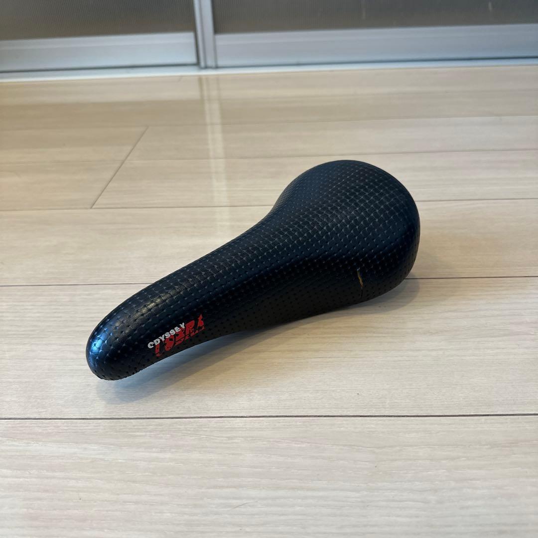odyssey オデッセイ　コブラ　サドル ブルックリンマシンワークス