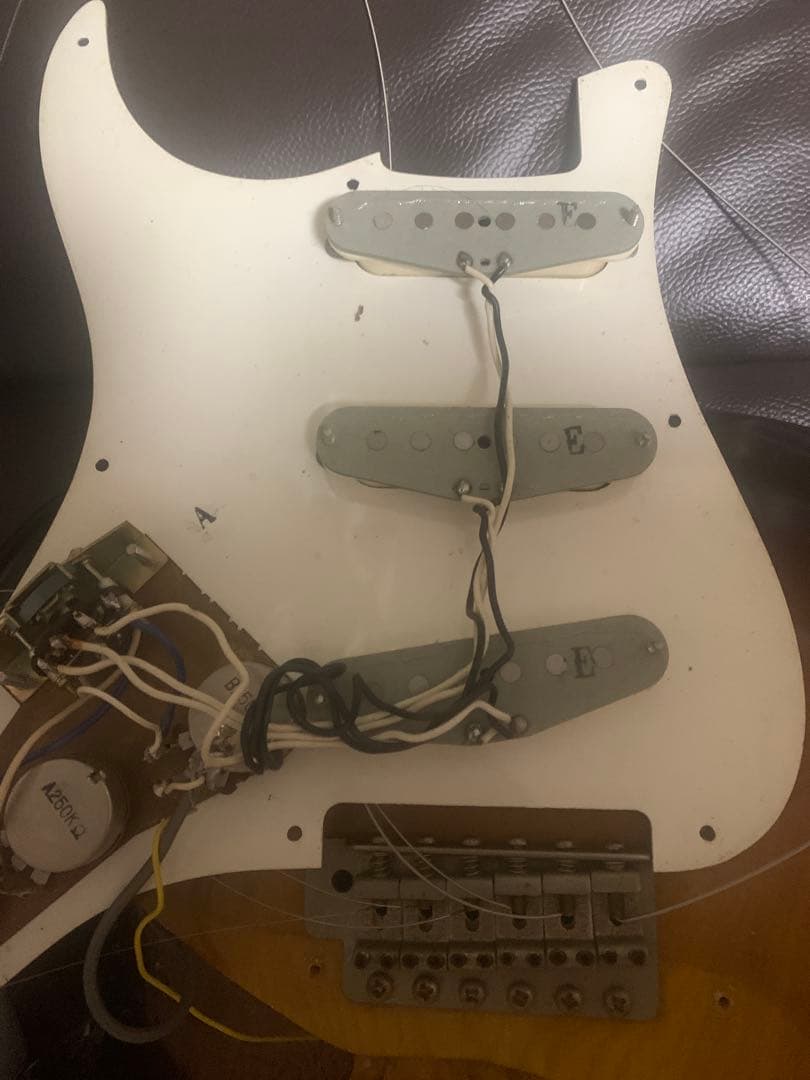 Tokai ST-80 Springy sound エレキギター