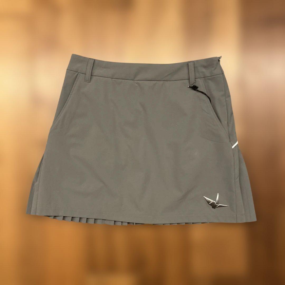 ウノピゥウノウグァーレトレ(1PIU1UGUALE3) ゴルフ　プリーツスカート