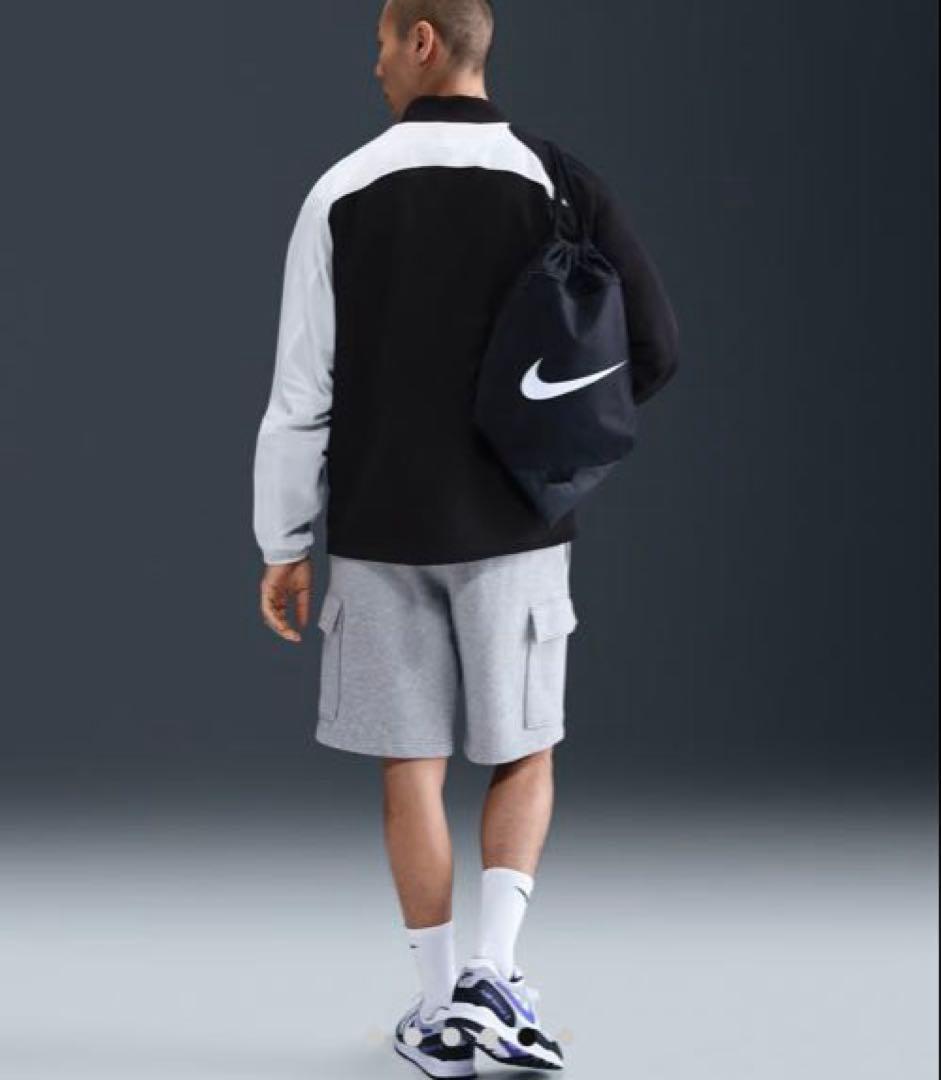 新品未使用タグ付 Nike サッカー ウィンドブレーカー 韓国 XL 黒