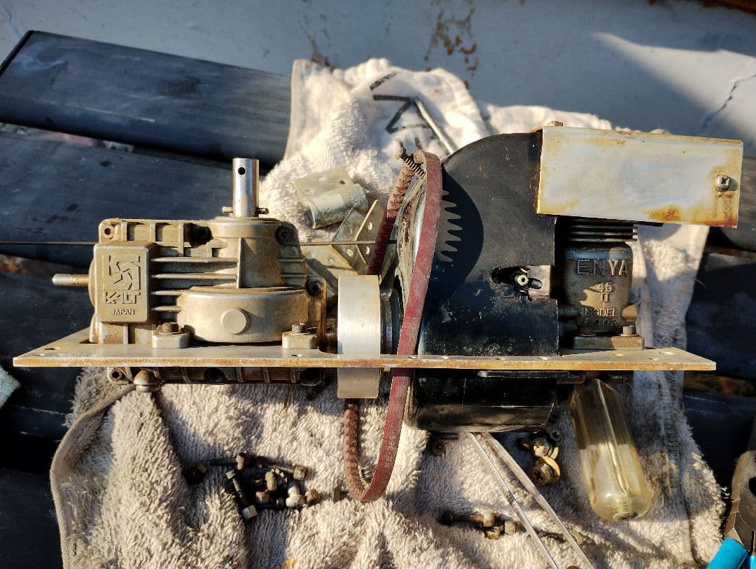 ラジコンヘリコプター　カルト45ヒュイコブラ