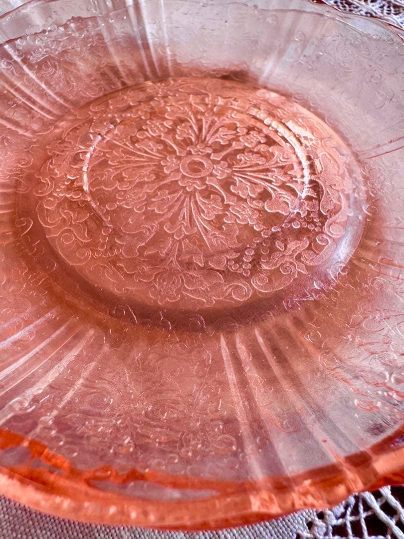 桜の花びらのようなアメリカン・スウィートハート・ピンク・デプレッション12枚