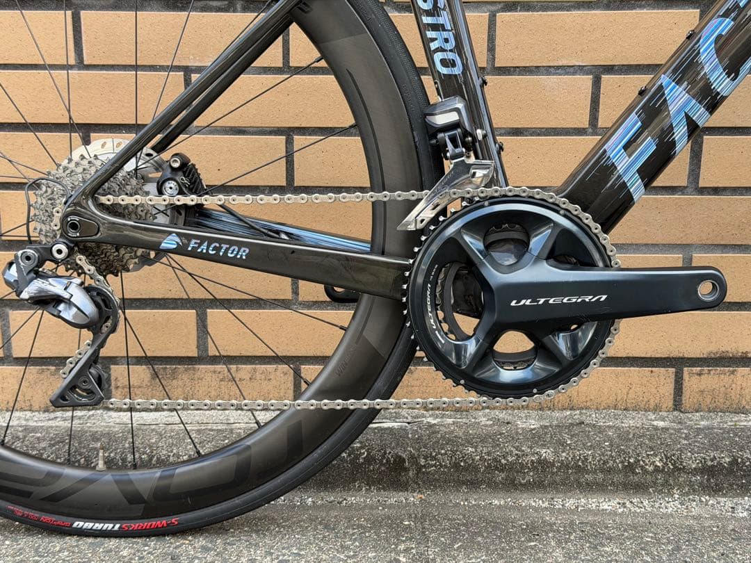 ファクター　factor オストロ　52サイズ　ロードバイク　訳あり