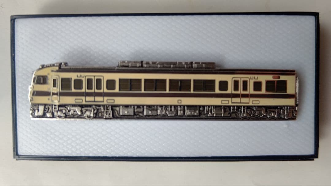 天賞堂製 117系 シティライナー 生誕40周年記念 草津列車区 ネクタイピン